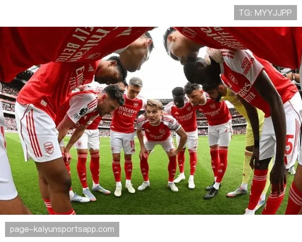 阿森纳厄德高频繁回撤参与组织，增强中场流动性与控制力